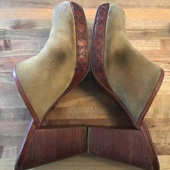 Frye Jessica Bohemian Clog - Picture 9 of 9